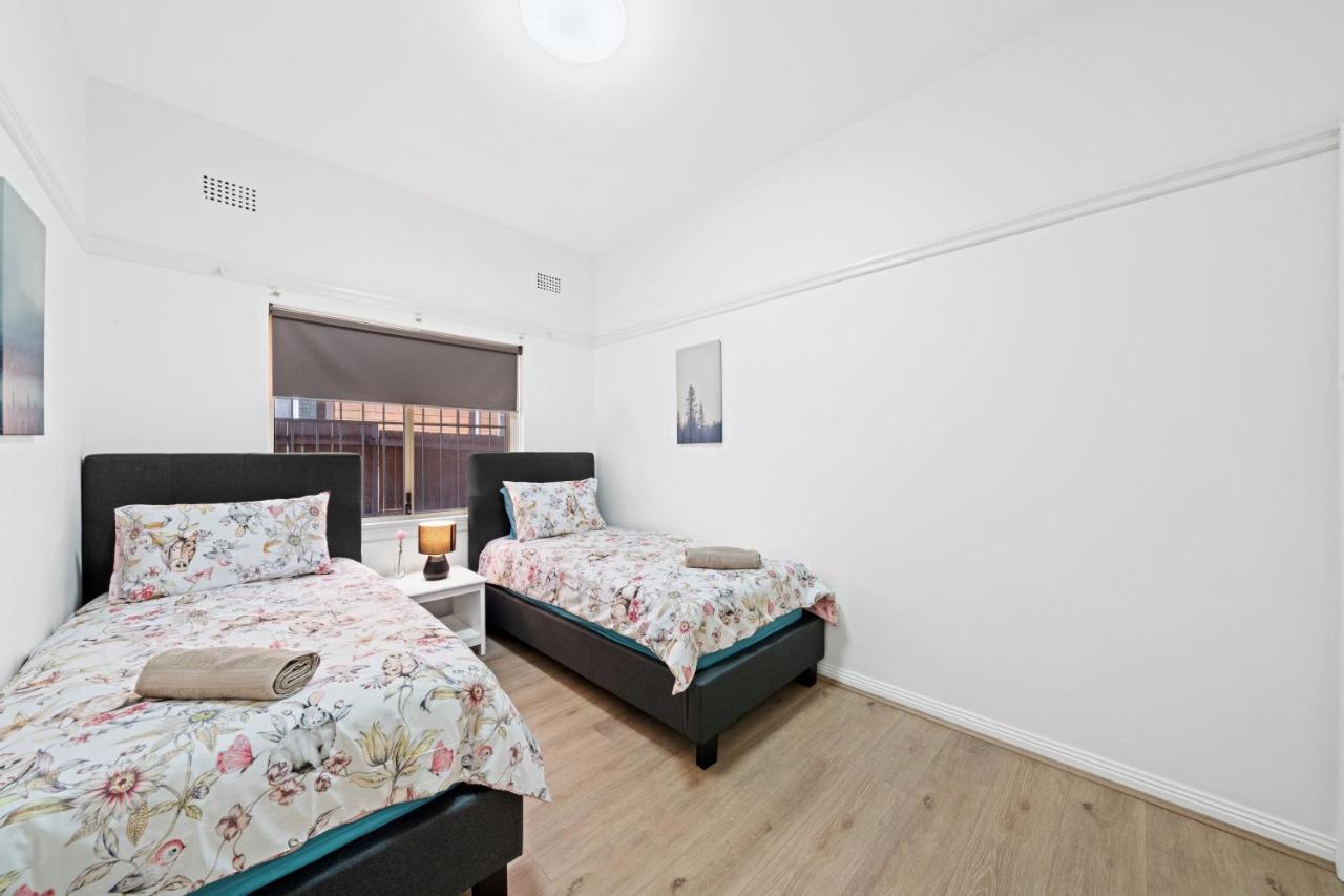 Burwood New 2 Bedroom 2 Bath Apt Free Parking Sydney Exterior photo